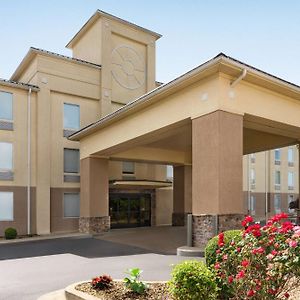 Baymont By Wyndham Georgetown Lexington North
